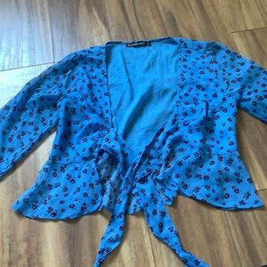 Abercrombie and Fitch tie waist cobalt 3/4 top